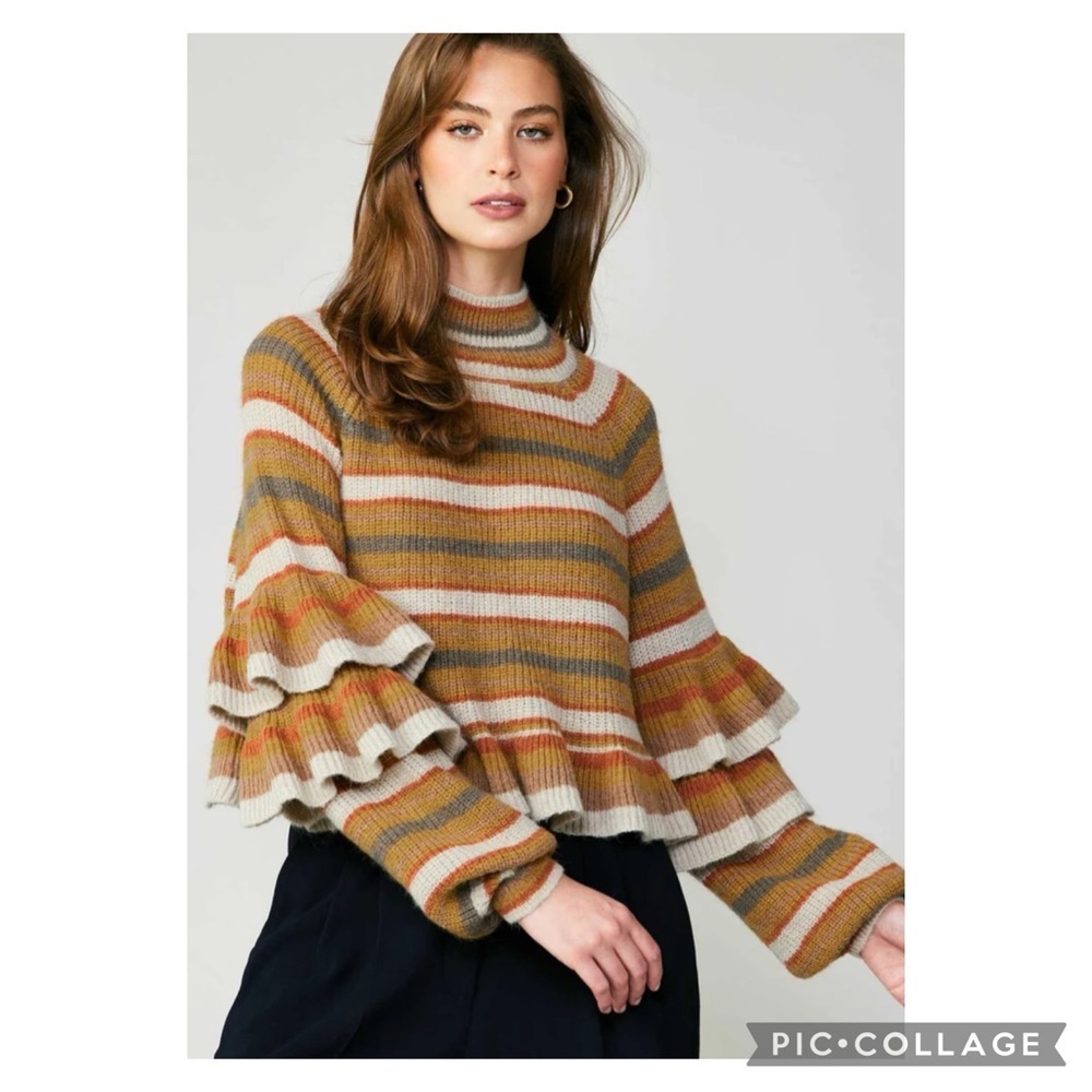 Current Air Mustard Strip Mock Neck Ruffled Sweater Size Small